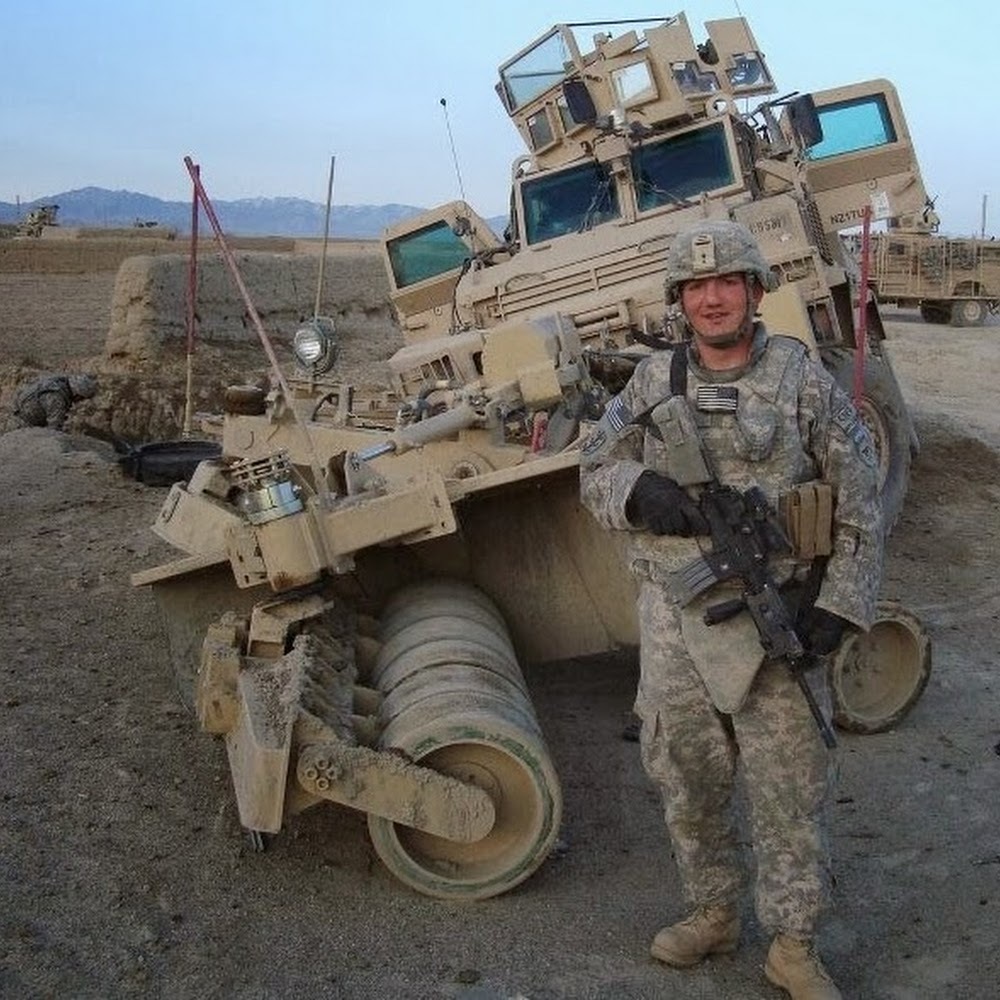 Meet your Posher, Chuck